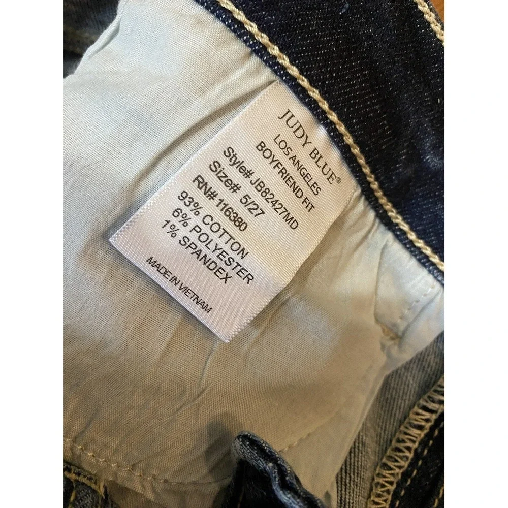 Judy Blue Boyfriend Fit Womens Distressed Jeans‎ Size 5/27 Color Blue Excellent